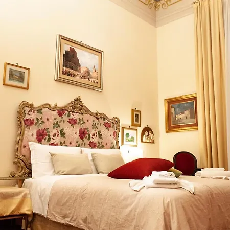 Gran Piazza Maggiore - T&t Communications ボローニャ