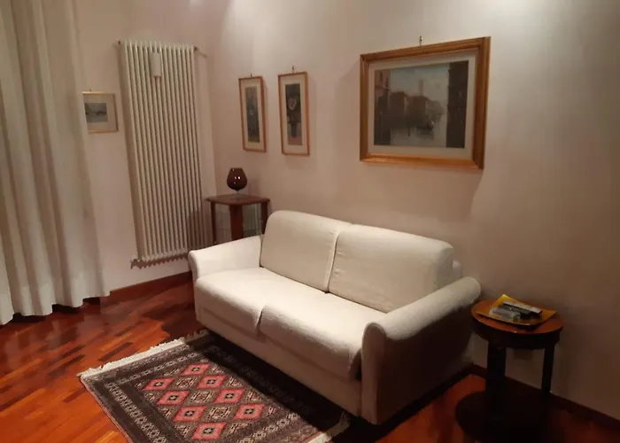 B&B Gran Piazza Maggiore - T&t Communications