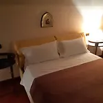Gran Piazza Maggiore - T&t Communications Bed & Breakfast *