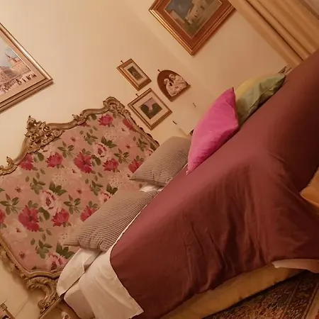 Gran Piazza Maggiore - T&t Communications فندق مبيت وإفطار بولونيا
