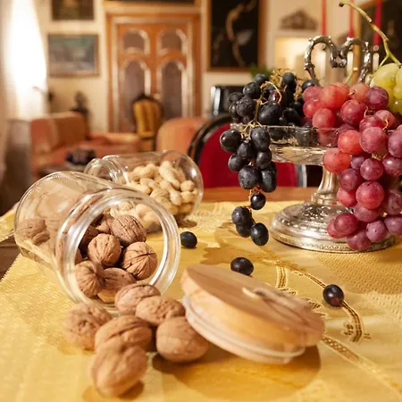 Gran Piazza Maggiore - T&t Communications Bed & Breakfast