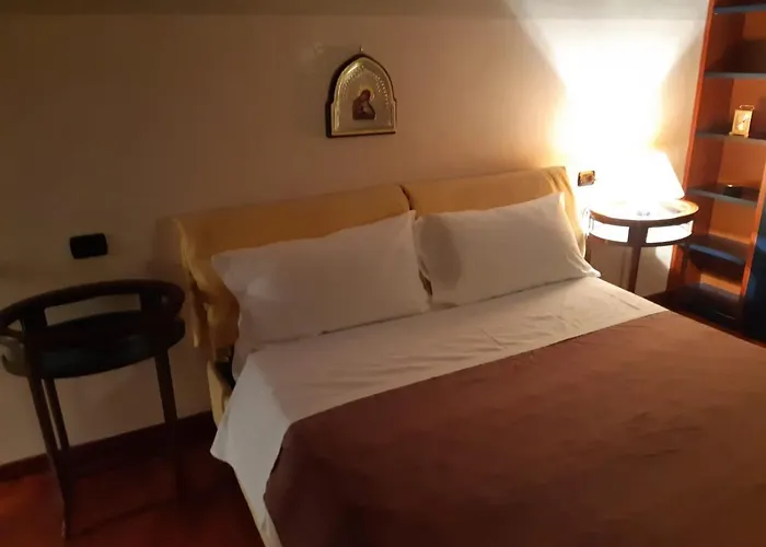 Gran Piazza Maggiore - T&t Communications Bed & Breakfast *